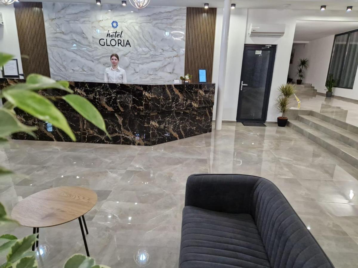 אפורי סוד Hotel Gloria מראה חיצוני תמונה