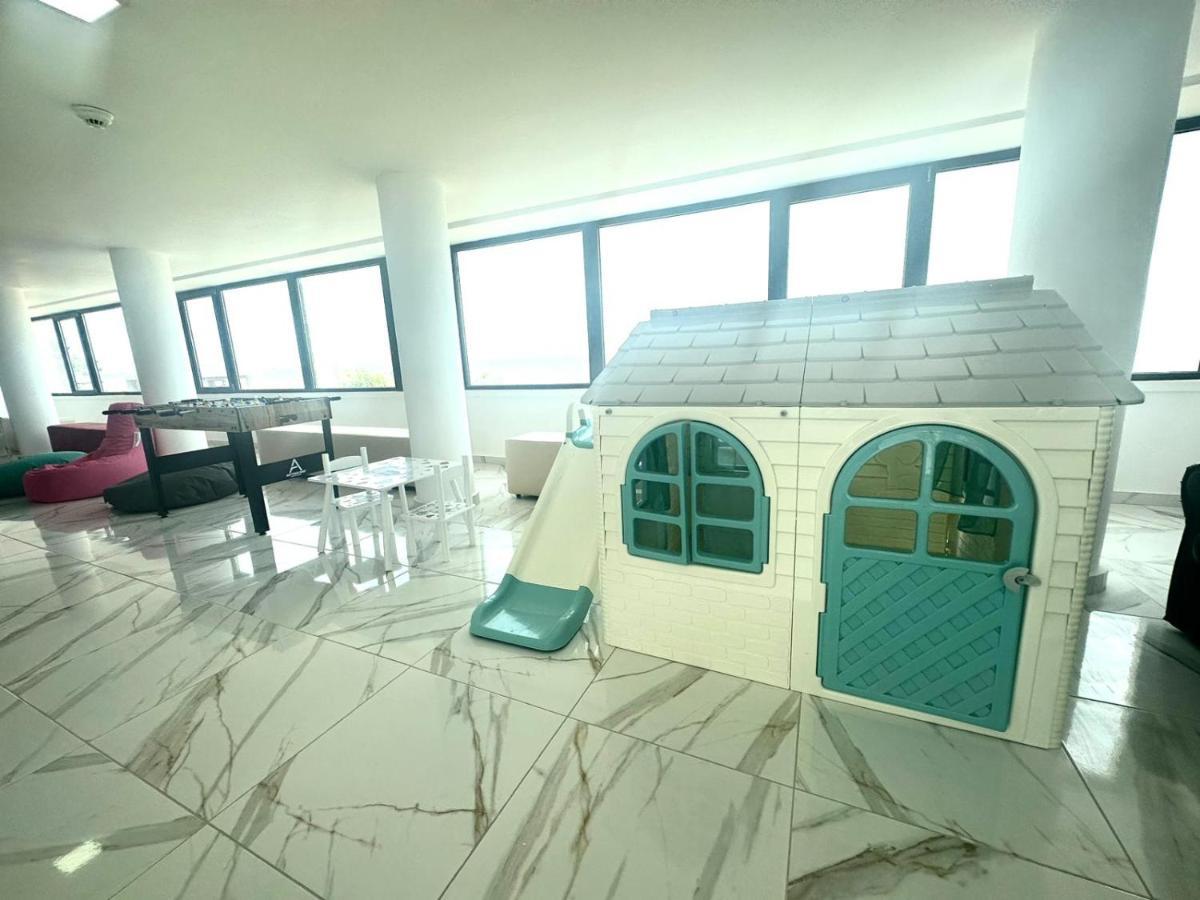 אפורי סוד Hotel Gloria מראה חיצוני תמונה